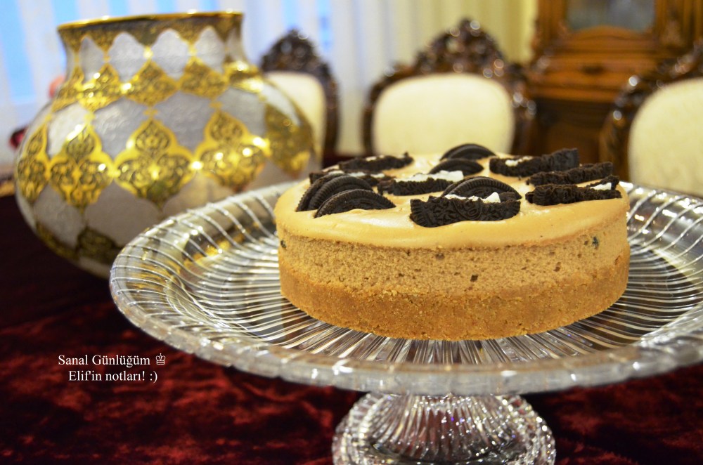 Oreo Bisküvili ve Vanilyalı Cheesecake