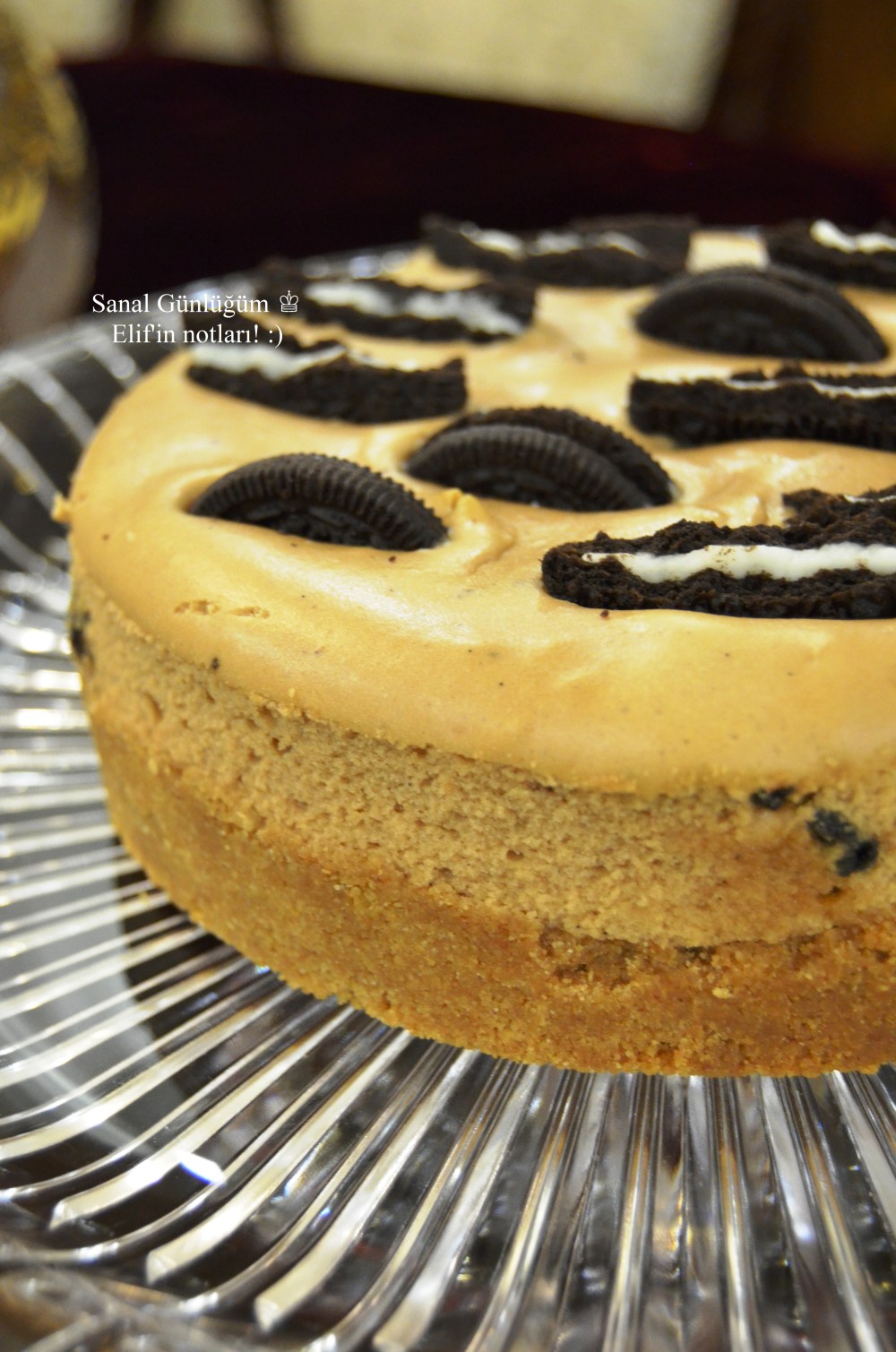 Oreo Bisküvili ve Vanilyalı Cheesecake